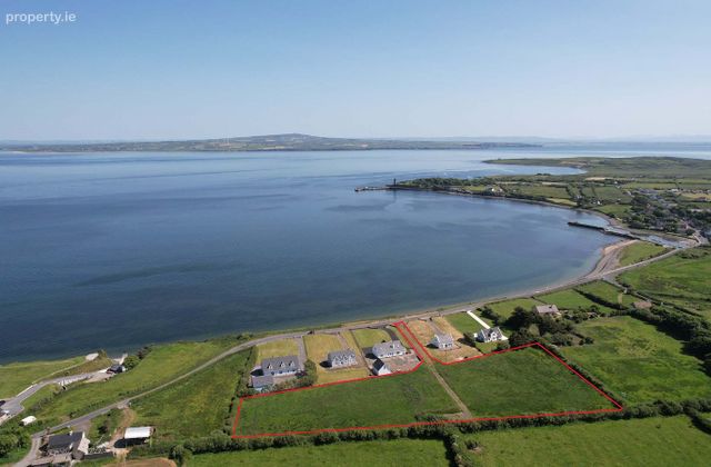 Moyarta, Carrigaholt, Kilkee, Co. Clare, Kilkee, Co. Clare - Click to view photos