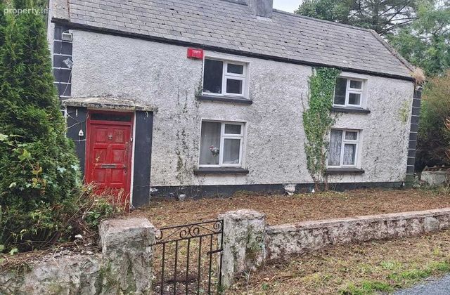 Fairymount, Kilrooskey, Kilrooskey, Co. Roscommon - Click to view photos