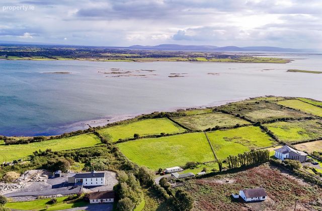 8.6 Acres At Curragreen, Coast Road, Roscam, Galway, Roscam, Co. Galway - Click to view photos