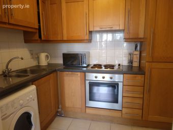 Apartment 11, House 4, Linden Court, Grove Avenue, Stillorgan, Co. Dublin - Image 3