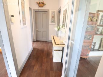 Rock Cottage, Cork Road, Carrigaline, Co. Cork - Image 2