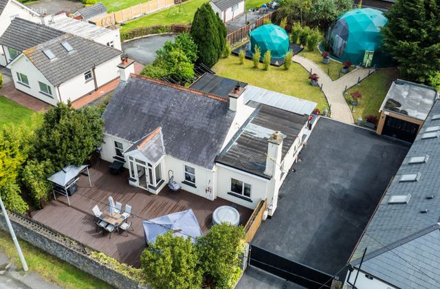 Ellismore Cottage, Myra Manor, Malahide, Co. Dublin - Click to view photos