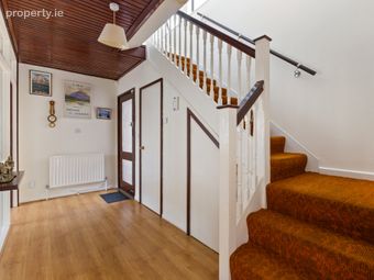 143 Stillorgan Wood, Stillorgan, Co Dublin, Stillorgan, Co. Dublin - Image 3