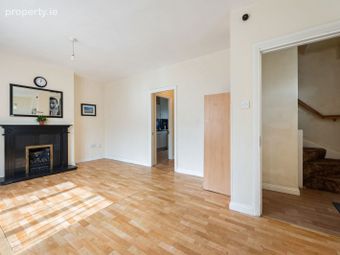 6 Saint Joseph's Parade, Phibsborough, Dublin 7 - Image 2