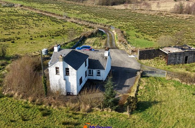 Farmhouse &amp; C 28 Acres (folio Dl2559), Egeltyban, Castlefin, Co. Donegal - Click to view photos