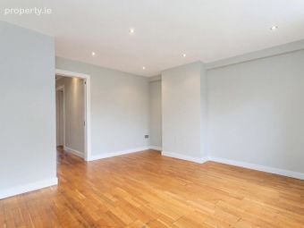 400 Mourne Road, Dublin 12, Drimnagh, Dublin 12 - Image 2
