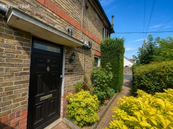12 Sallynoggin Villas, Glenageary Road Upper, Glenageary, Co. Dublin - Image 2