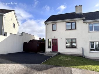 32 Black Oak Rise, Barrack Hill, Newport, Newport, Co. Mayo