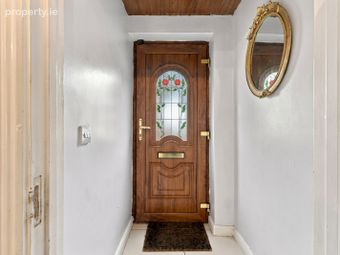 18a Clonshaugh Crescent, Dublin 17, Clonshaugh, Dublin 17 - Image 2