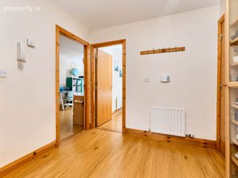 58 Woodbrook Crescent, Castleknock, Dublin 15, Co. Dublin, Castleknock, Dublin 15 - Image 2