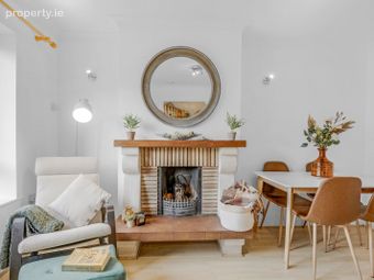 47 Shelbourne Village, Grand Canal Dock, Dublin 4 - Image 4