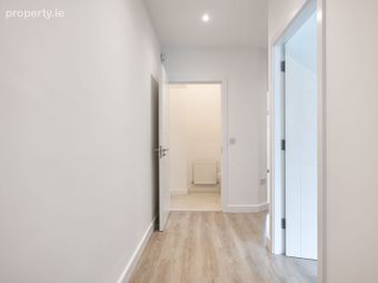 19 White Pines Glade, Stocking Avenue, Rathfarnham, Dublin 16 - Image 3