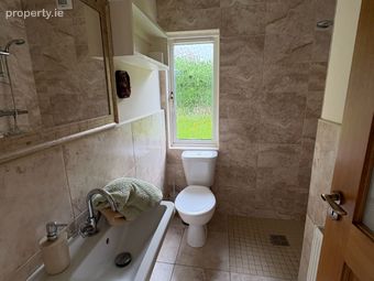 Apartment 2, 10 North Mall, Sunday's Well, Co. Cork - Image 4