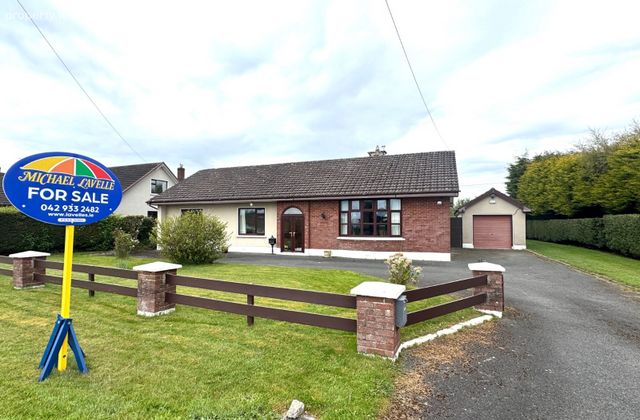 Van Dijks Lane, Dublin Road, Dundalk, Co. Louth - Click to view photos