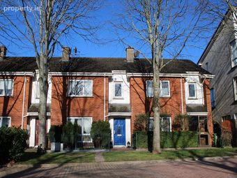 42 Castlecurragh Vale, Mulhuddart, Mulhuddart, Dublin 15 - Image 2