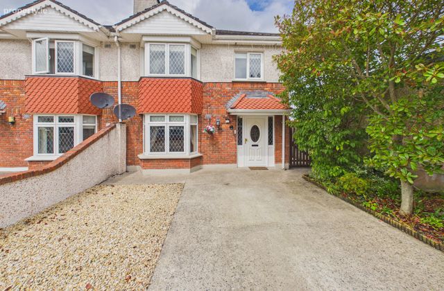 4 Creagh Lodge, Church Street, Ballinasloe, Co. Galway, Ballinasloe, Co. Galway - Click to view photos