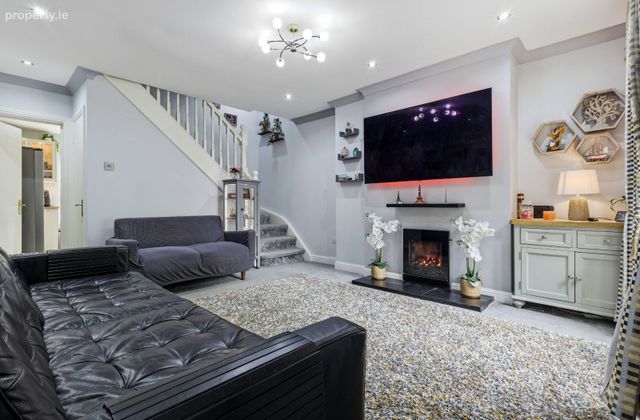 33 Rosedale Crescent, Castaheany, Clonee, Dublin 15 - Click to view photos