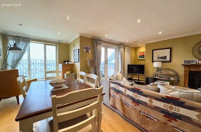 175 Block 13, Marina Village, Malahide, Co. Dublin - Click to view photos