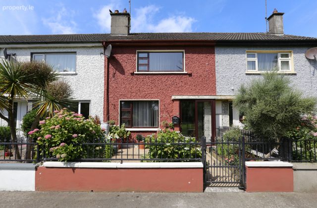 15 St Oliver's Park, Kilsaran, Castlebellingham, Co Louth, Kilsaran, Co. Louth - Click to view photos