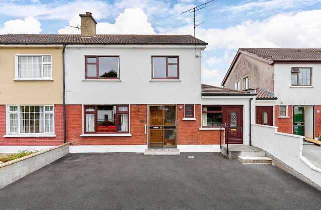 61 Woodlands, Navan, Co. Meath, Navan, Co. Meath - Click to view photos