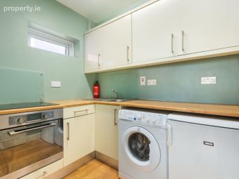 Apartment 4, Ois&iacute;n Court, Sandymount, Dublin 4 - Image 4