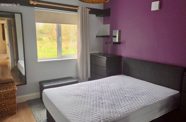 Kilconly, Tuam, Kilconly, Co. Galway - Click to view photos