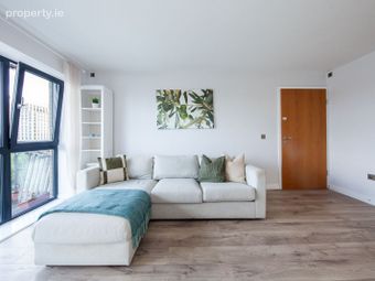 Apartment 46, Canon Hall, IFSC, Dublin 1 - Image 4