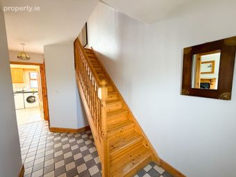 4 Killenure Court, Knockavilla, Cashel, Co. Tipperary - Image 3