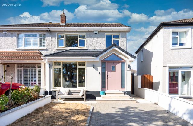 15 Grangemore Avenue, Donaghmede, Dublin 13, Donaghmede, Dublin 13 - Click to view photos