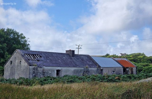 Bunnacurry, Achill, Co. Mayo - Click to view photos