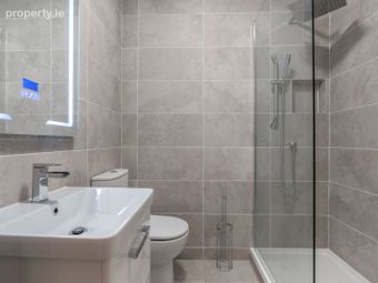 Apartment, House 12, Linden Square, Grove Avenue, Stillorgan, Co. Dublin - Image 4