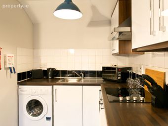Leeson Street 1x Bed Apartment, Dublin 2 - Image 5