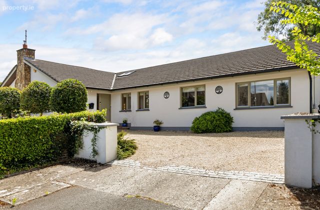 1 Knocksinna Court, Granville Road, Blackrock, Co. Dublin, Blackrock, Co. Dublin - Click to view photos
