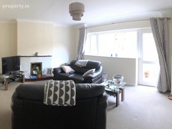 E1 Wellesley Court, Clancy Strrand, Limerick, Co. Limerick, Thomondgate, Co. Limerick - Image 4