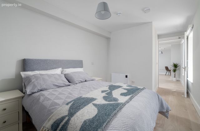 Double Studio, Church Road, Ballybrack, Co. Dublin - Click to view photos