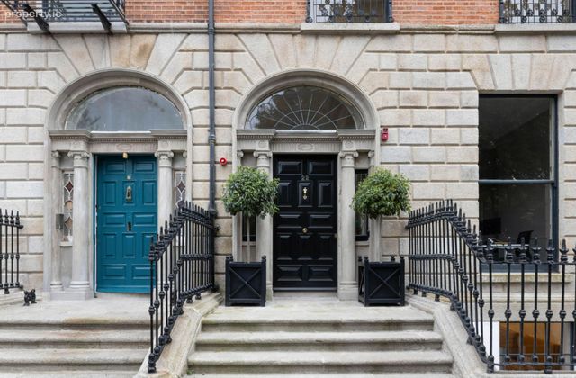 Fitzwilliam Square South, Dublin 2 - Click to view photos