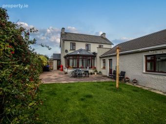 Gillaroo Lodge, West End, Bundoran, Co. Donegal - Image 3
