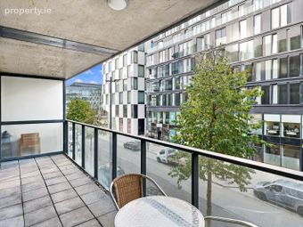 82 Hanover Dock, Grand Canal Dock, Dublin 2 - Image 3
