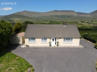 Carna Cottage, Garrynadur, Lispole, Co. Kerry