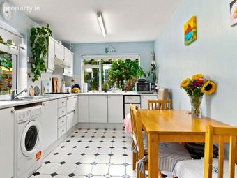 39 Palmer Park, Rathfarnham, Dublin 16 - Image 4
