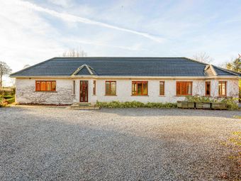 Longfield House, Cloncurry, Co. Kildare
