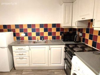 46 Hazelgrove, Blessington Road, Dublin 24 - Image 4