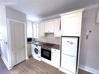 Flat 2, 69 Kenilworth Park, Harold's Cross, Dublin 6w - Image 2