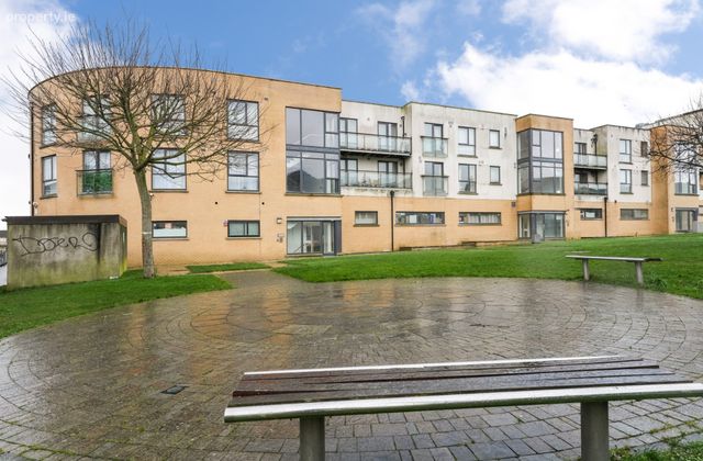 24 Castlemill, Balbriggan, Co. Dublin, Balbriggan, Co. Dublin - Click to view photos