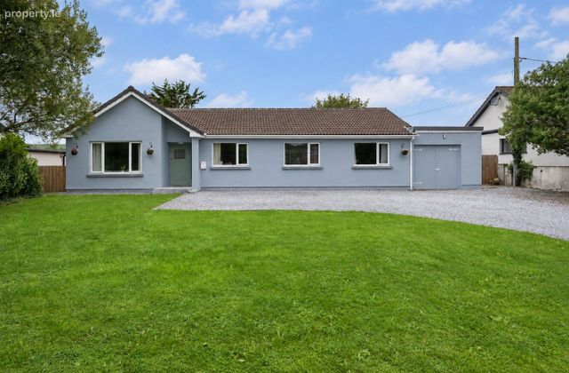 Knockane, Ovens, Killumney, Co. Cork - Click to view photos