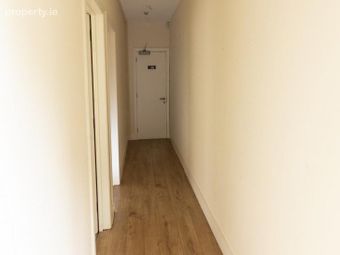 Castle Street, Carrick On Suir, Co. Tipperary, Carrick-on-Suir, Co. Tipperary - Image 2
