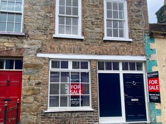 8 Bridge Street, Ramelton, Co. Donegal