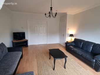 Apartment 10 , Deerpark Court, Blessington, Co. Wi, Blessington, Co. Wicklow - Image 2