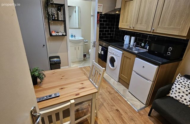 North Circular Road, North Circular Road, Dublin 7 - Click to view photos