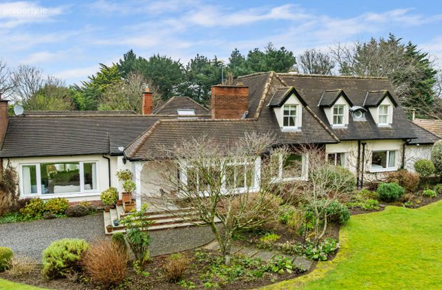Moorea, Kerrymount Avenue, Foxrock, Dublin 18 - Click to view photos
